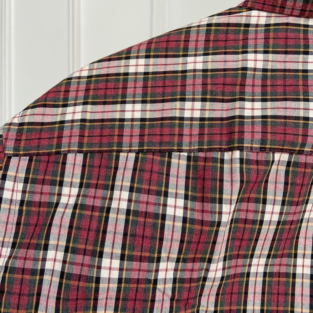 Arrow Blazer Plaids Long Sleeve Button Up Shirt - Picture 7 of 7